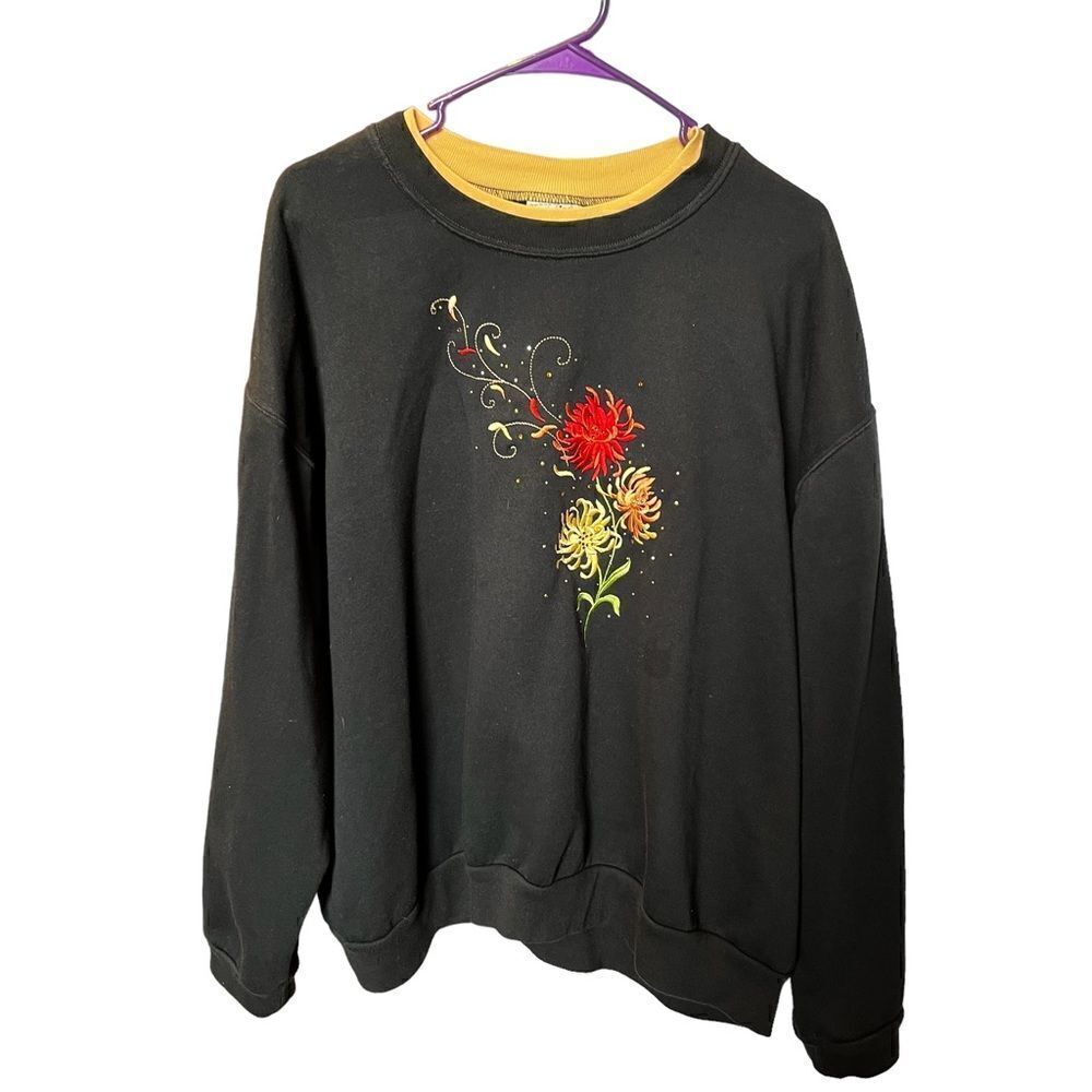 Top Stitch Women's Sweat shirt black, red multi floral 3XL